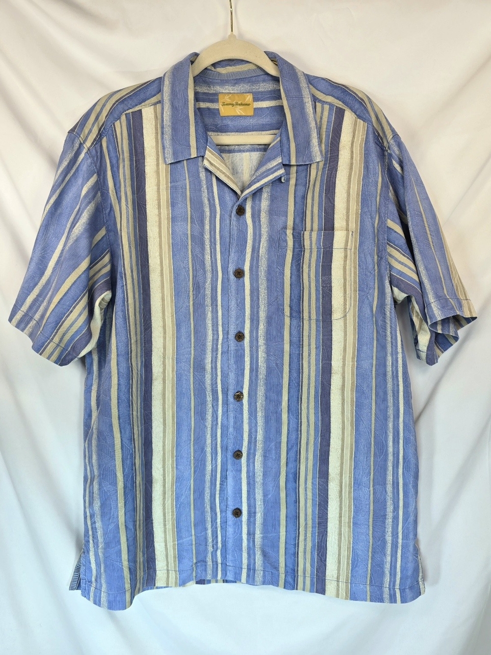 Tommy Bahama Men's 100% Silk Shirt Sz L Jacquard Embossed Cabana Chic Resortwear